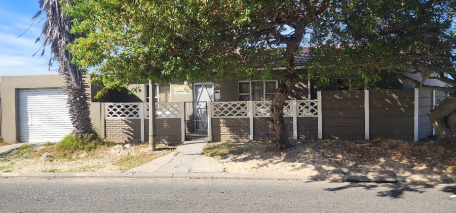 4 Bedroom Property for Sale in Belhar Western Cape